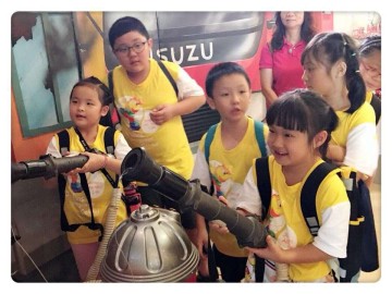 Jordan_Visiting_Keelung_Fire_Department_20180710_05