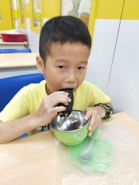 喬登美語108學年度發現夏令營-包壽司_190704_002