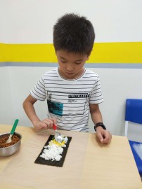 喬登美語108學年度發現夏令營-包壽司_190704_020