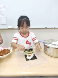 喬登美語108學年度發現夏令營-包壽司_190704_034