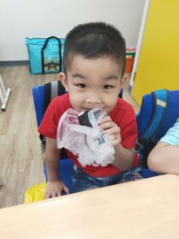 喬登美語108學年度發現夏令營-包壽司_190704_046