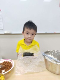 喬登美語108學年度發現夏令營-包壽司_190704_072