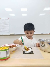 喬登美語108學年度發現夏令營-包壽司_190704_073